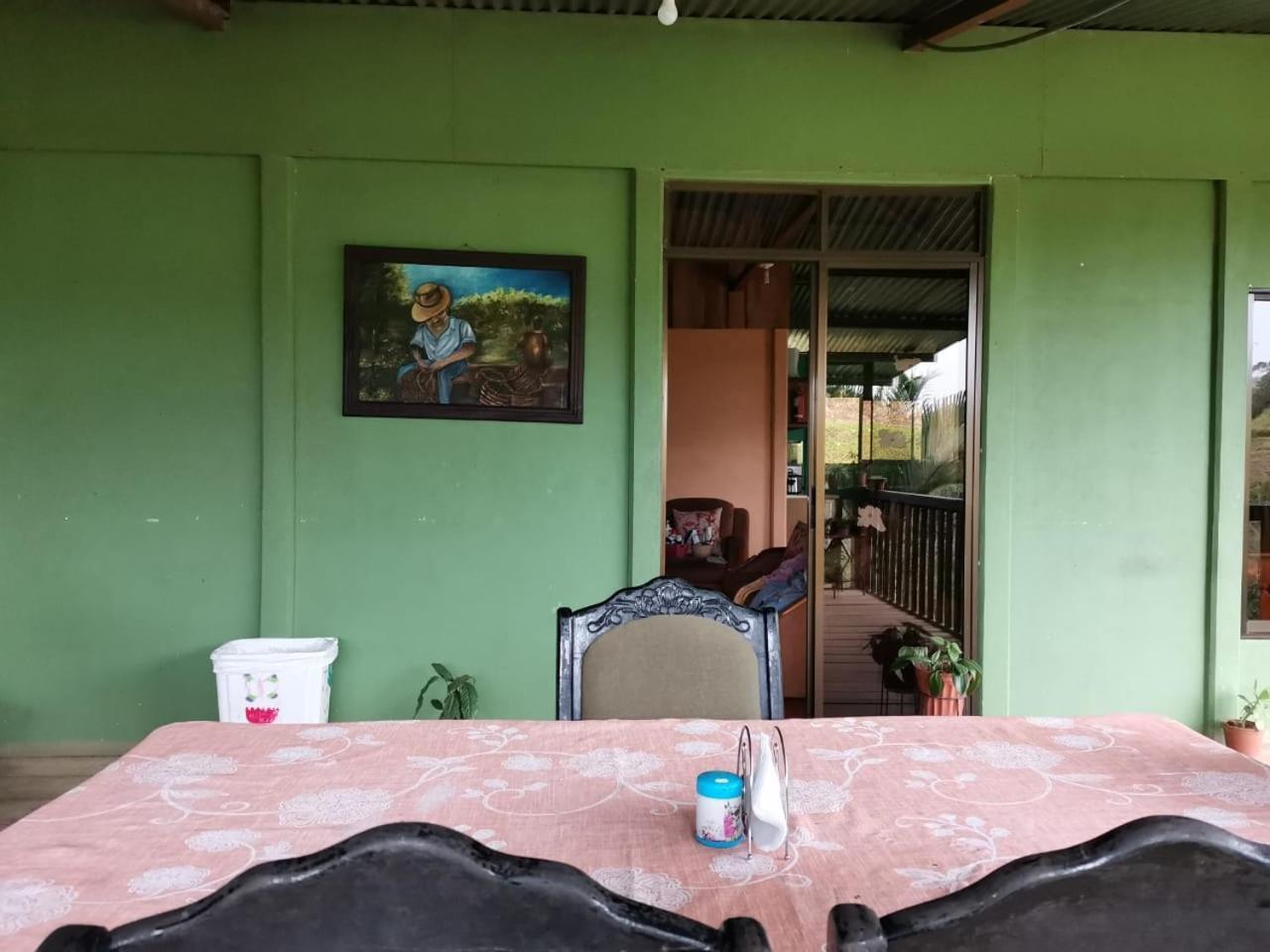 Bella Vista Guest House Turrialba Exterior foto